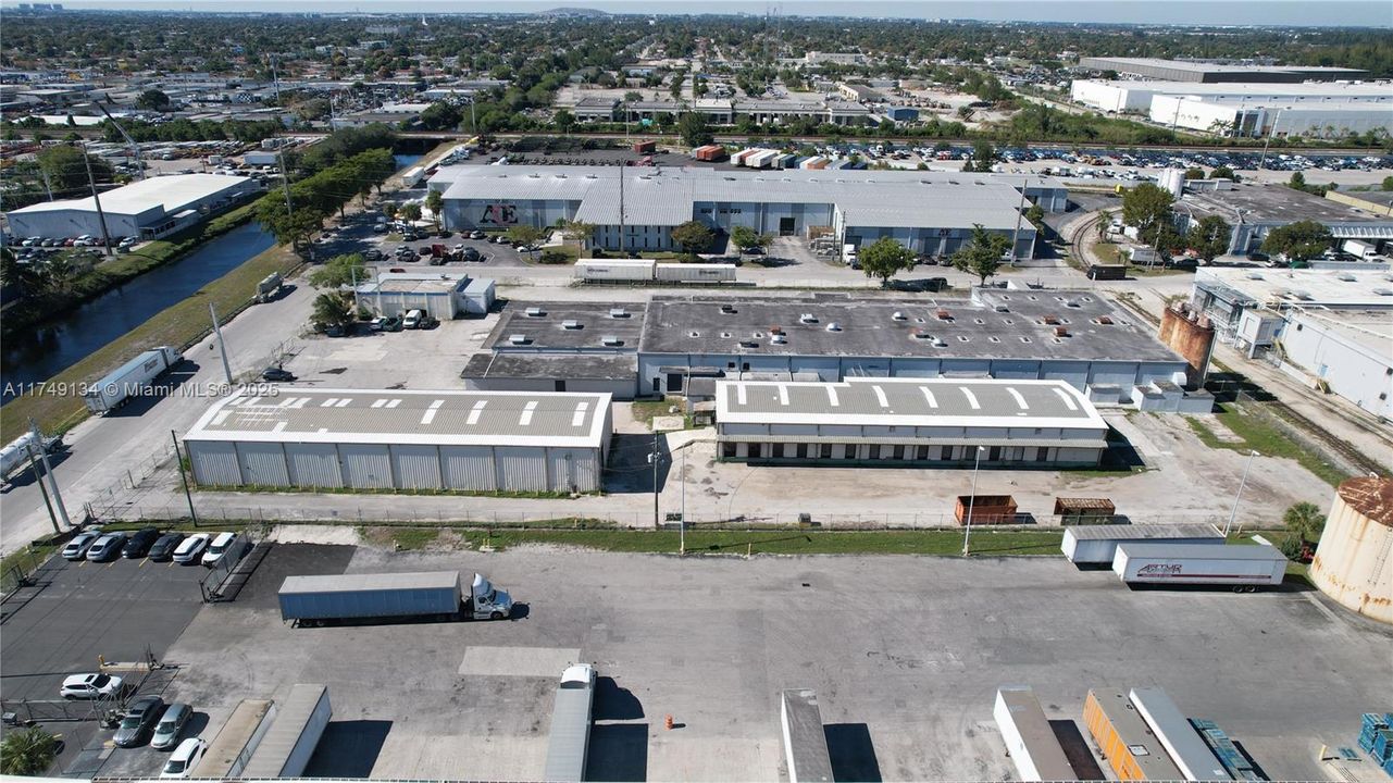 В аренду: $13 (0 спален, 0 ванн, 0 Квадратных фут)