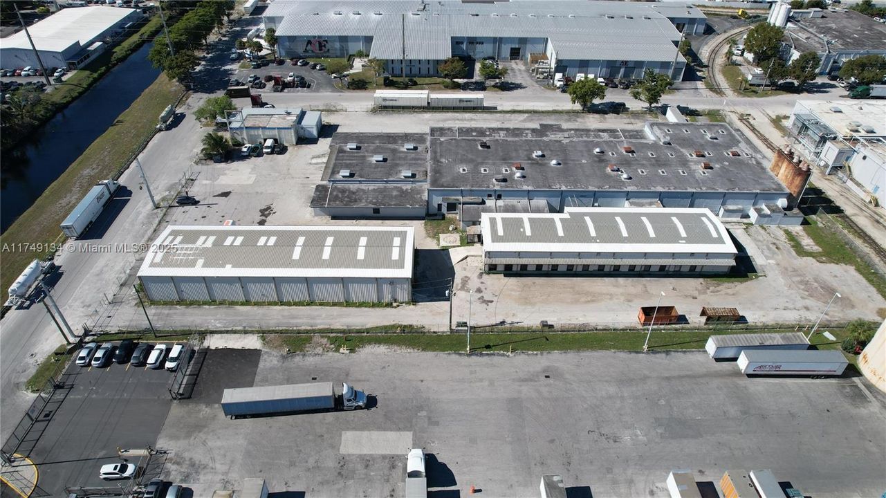 В аренду: $13 (0 спален, 0 ванн, 0 Квадратных фут)