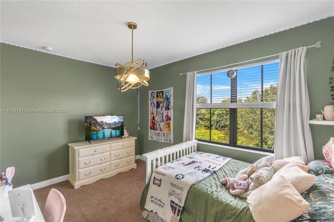 Active With Contract: $1,100,000 (4 beds, 3 baths, 2720 Square Feet)