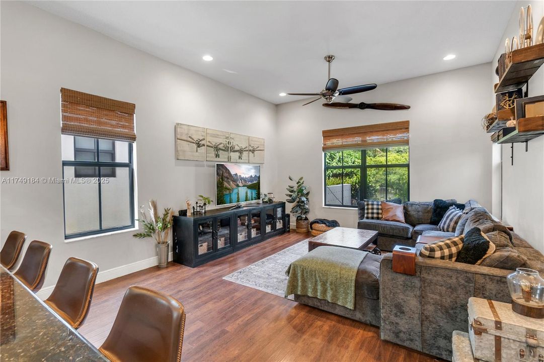 Active With Contract: $1,100,000 (4 beds, 3 baths, 2720 Square Feet)