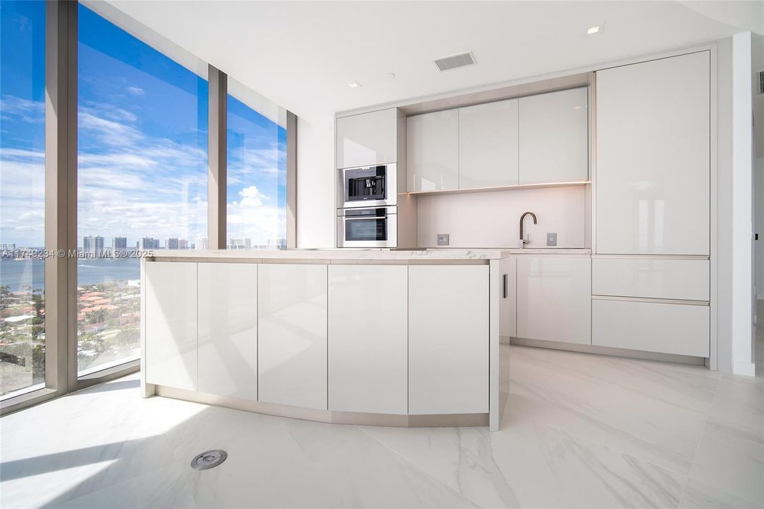 En Venta: $2,890,000 (2 camas, 2 baños, 1563 Pies cuadrados)