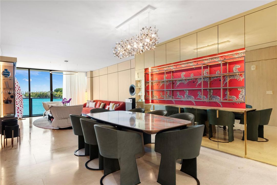 For Sale: $5,500,000 (3 beds, 4 baths, 2882 Square Feet)