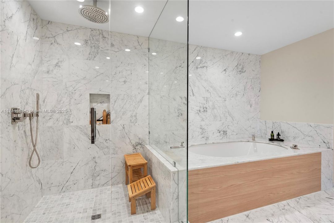 For Sale: $5,500,000 (3 beds, 4 baths, 2882 Square Feet)