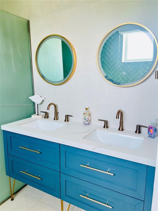 Recently Sold: $500,000 (3 beds, 2 baths, 0 Square Feet)