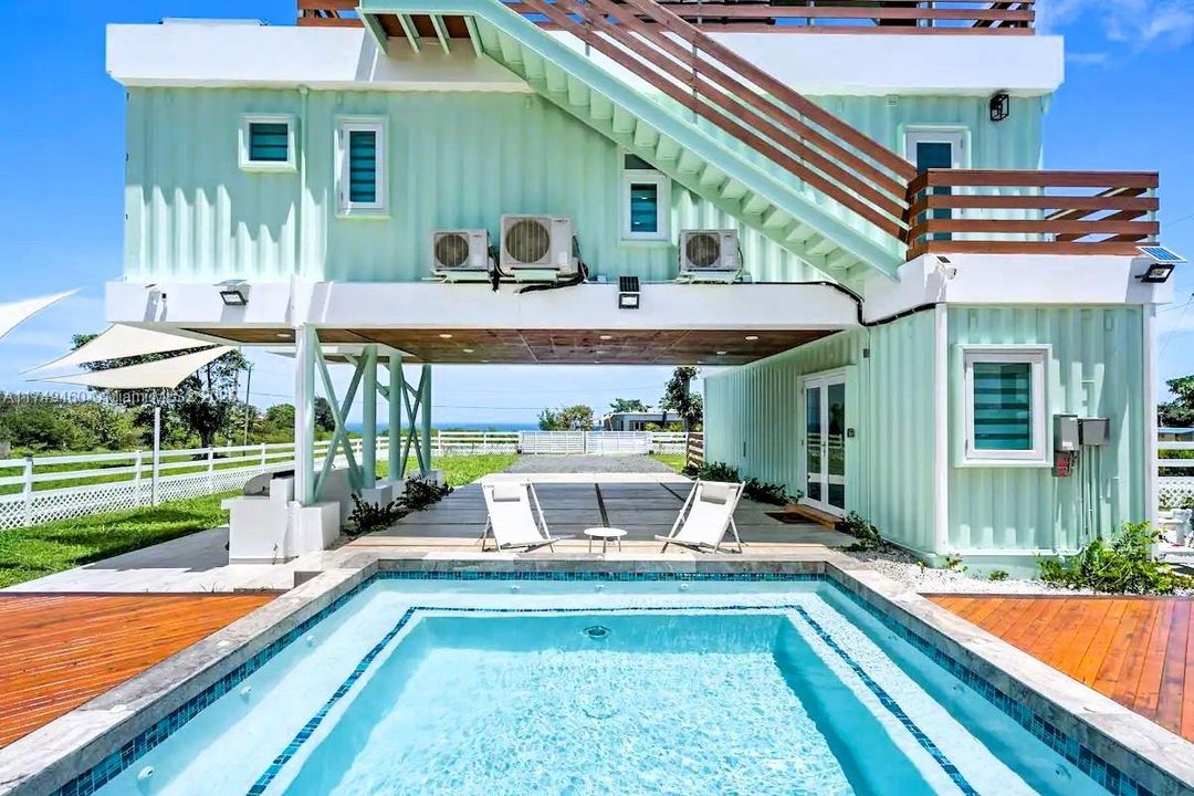 Recently Sold: $500,000 (3 beds, 2 baths, 0 Square Feet)