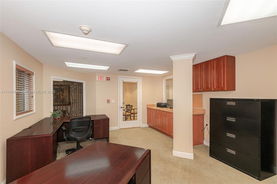 Recently Rented: $1,900 (0 beds, 0 baths, 0 Square Feet)