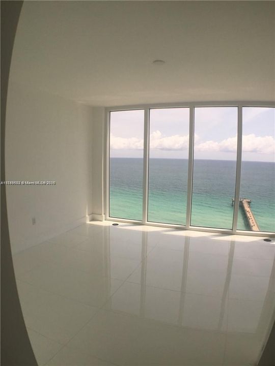 For Sale: $1,550,000 (2 beds, 2 baths, 1602 Square Feet)