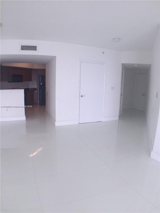 For Sale: $1,550,000 (2 beds, 2 baths, 1602 Square Feet)