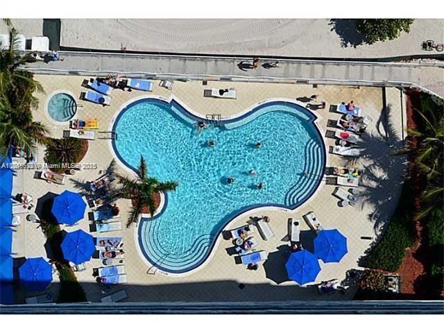 For Sale: $1,550,000 (2 beds, 2 baths, 1602 Square Feet)