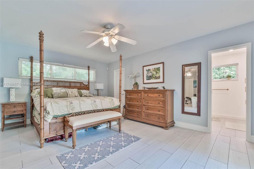 На продажу: $1,785,000 (4 спален, 2 ванн, 2382 Квадратных фут)