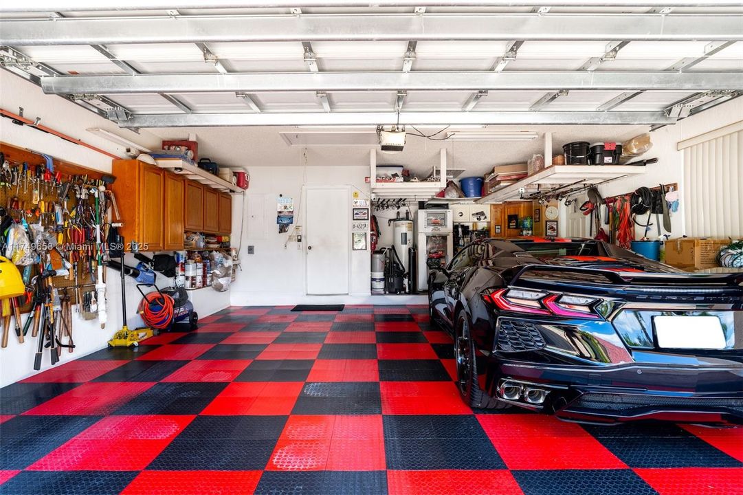 Recently Sold: $769,000 (4 beds, 2 baths, 2532 Square Feet)