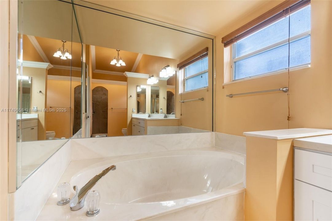 Recently Sold: $769,000 (4 beds, 2 baths, 2532 Square Feet)