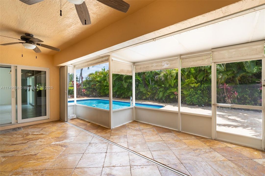 Recently Sold: $769,000 (4 beds, 2 baths, 2532 Square Feet)