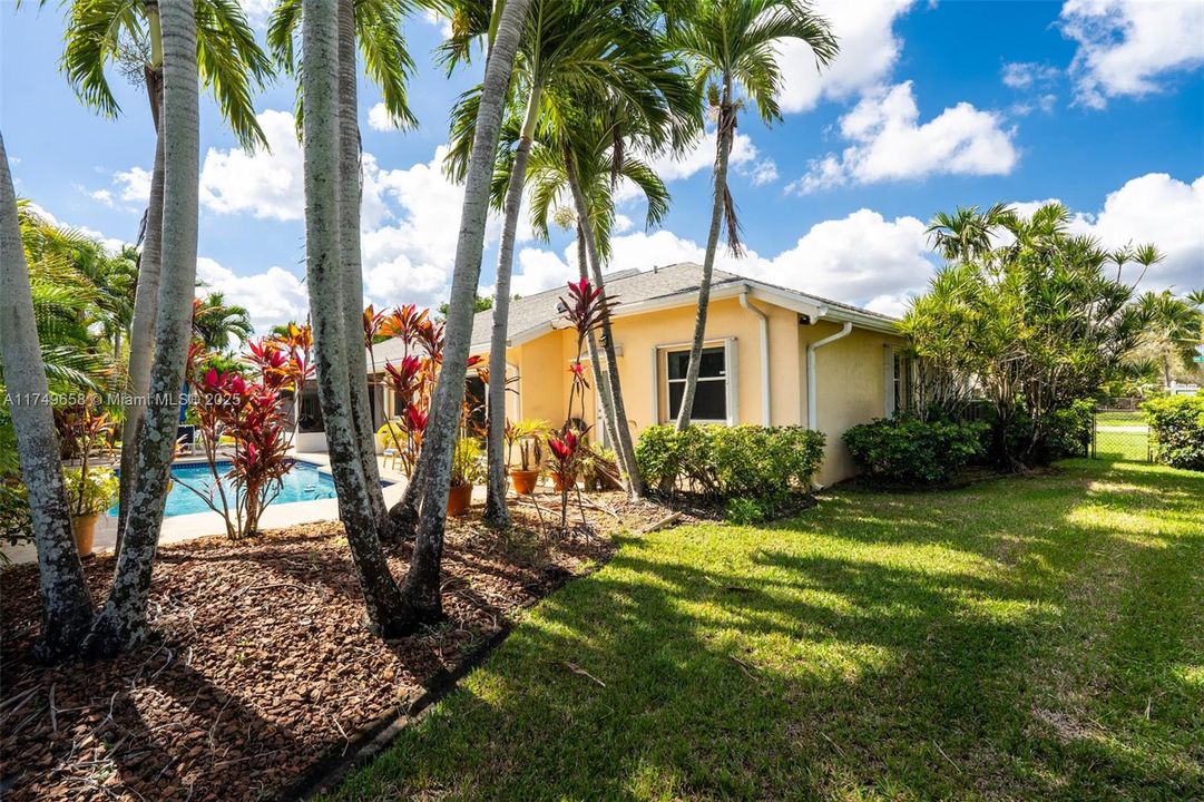 Recently Sold: $769,000 (4 beds, 2 baths, 2532 Square Feet)