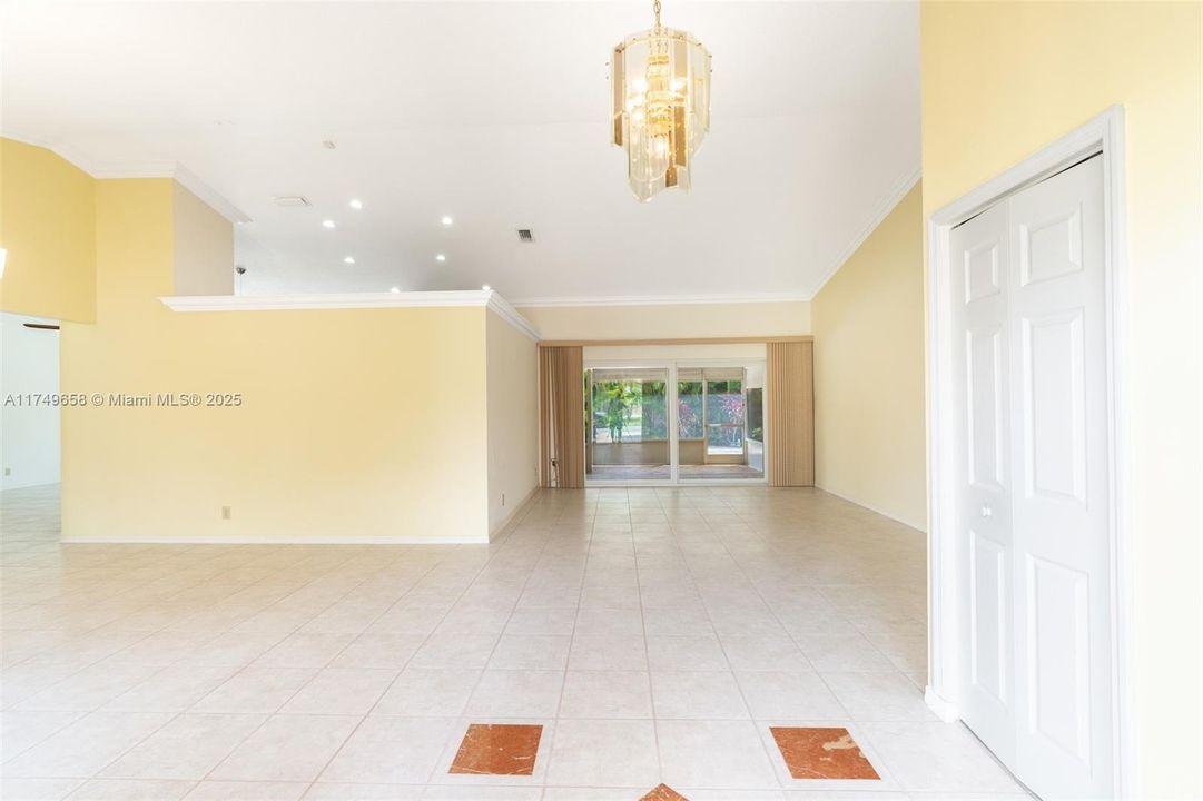 Recently Sold: $769,000 (4 beds, 2 baths, 2532 Square Feet)