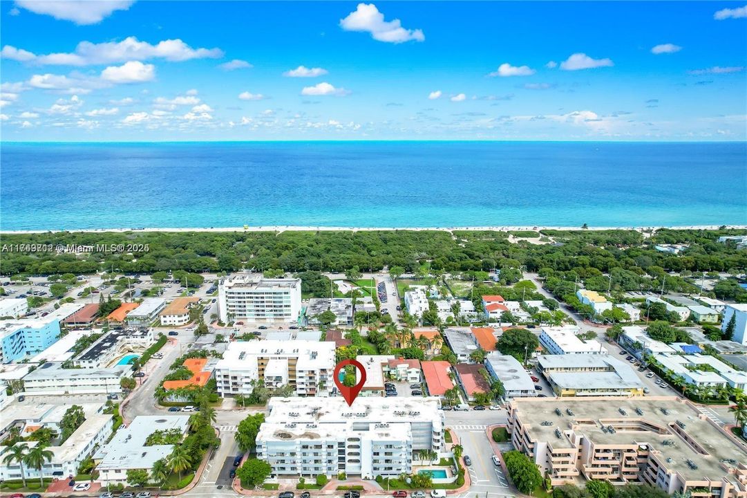 Недавно продано: $267,500 (1 спален, 1 ванн, 854 Квадратных фут)