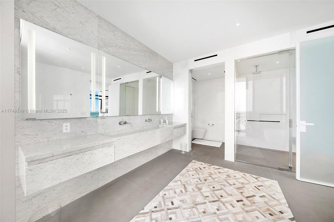 For Rent: $22,500 (4 beds, 3 baths, 2545 Square Feet)