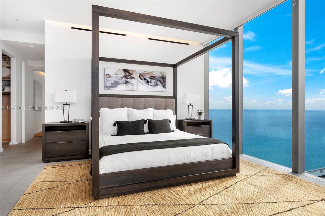 For Rent: $22,500 (4 beds, 3 baths, 2545 Square Feet)