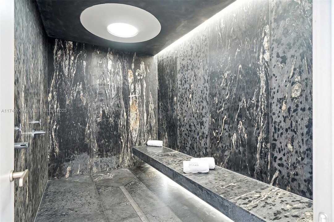 For Rent: $22,500 (4 beds, 3 baths, 2545 Square Feet)