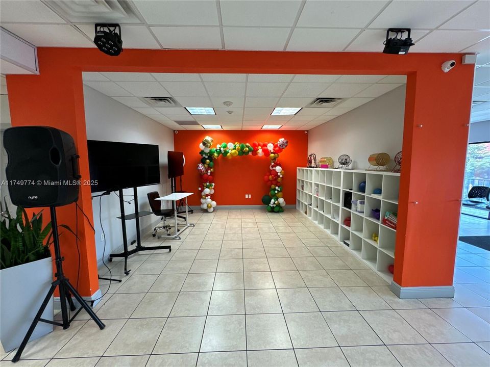 Recently Rented: $38 (0 beds, 0 baths, 0 Square Feet)