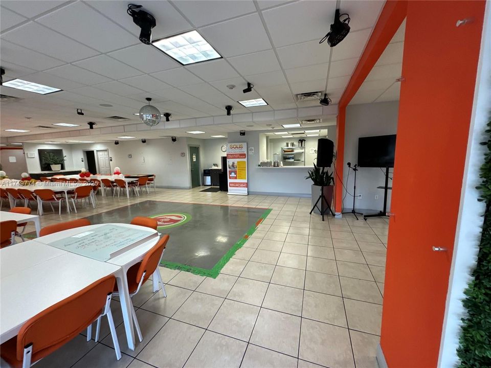 Recently Rented: $38 (0 beds, 0 baths, 0 Square Feet)