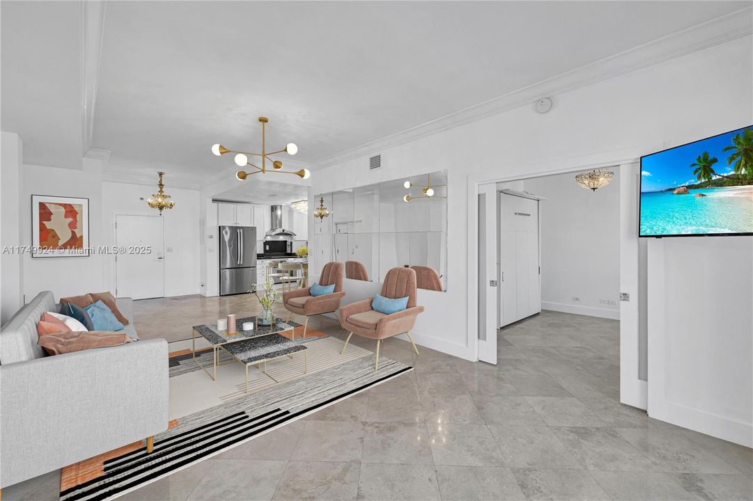 For Sale: $2,150,000 (2 beds, 2 baths, 1230 Square Feet)