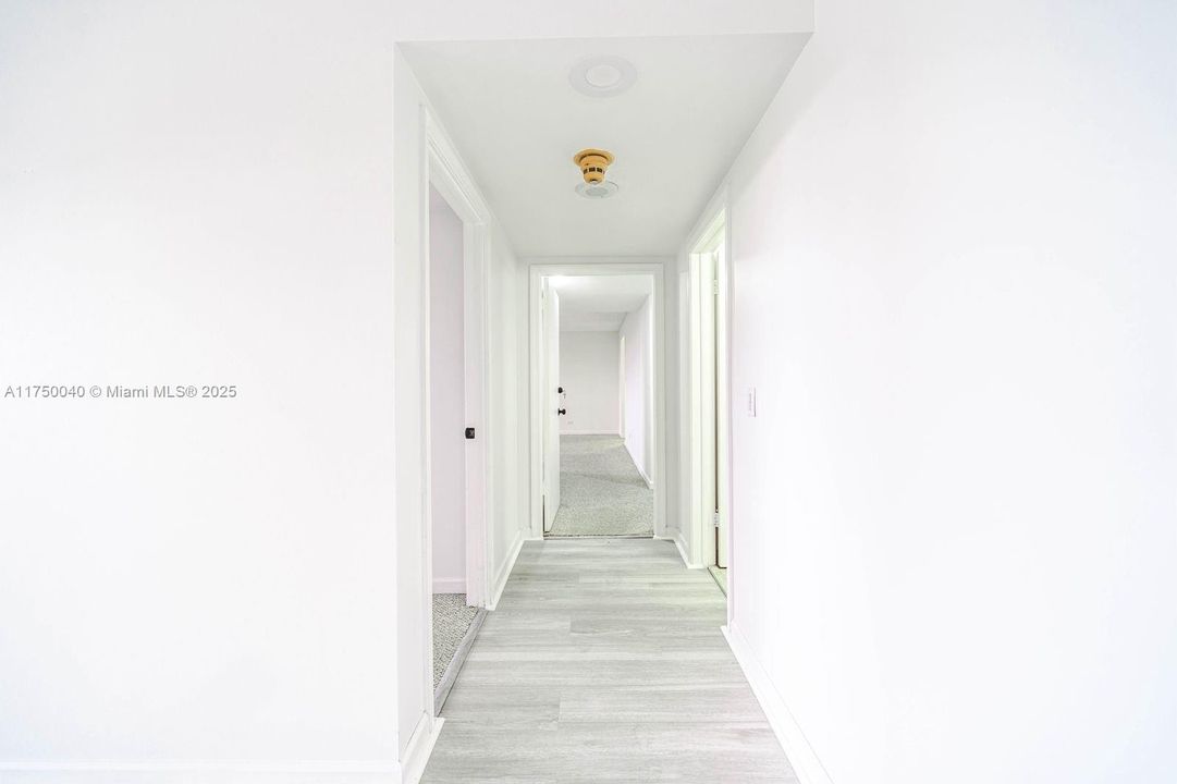 Recientemente alquilado: $3,200 (2 camas, 3 baños, 1950 Pies cuadrados)