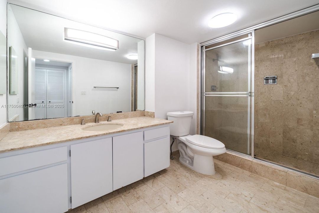 Recientemente alquilado: $3,200 (2 camas, 3 baños, 1950 Pies cuadrados)