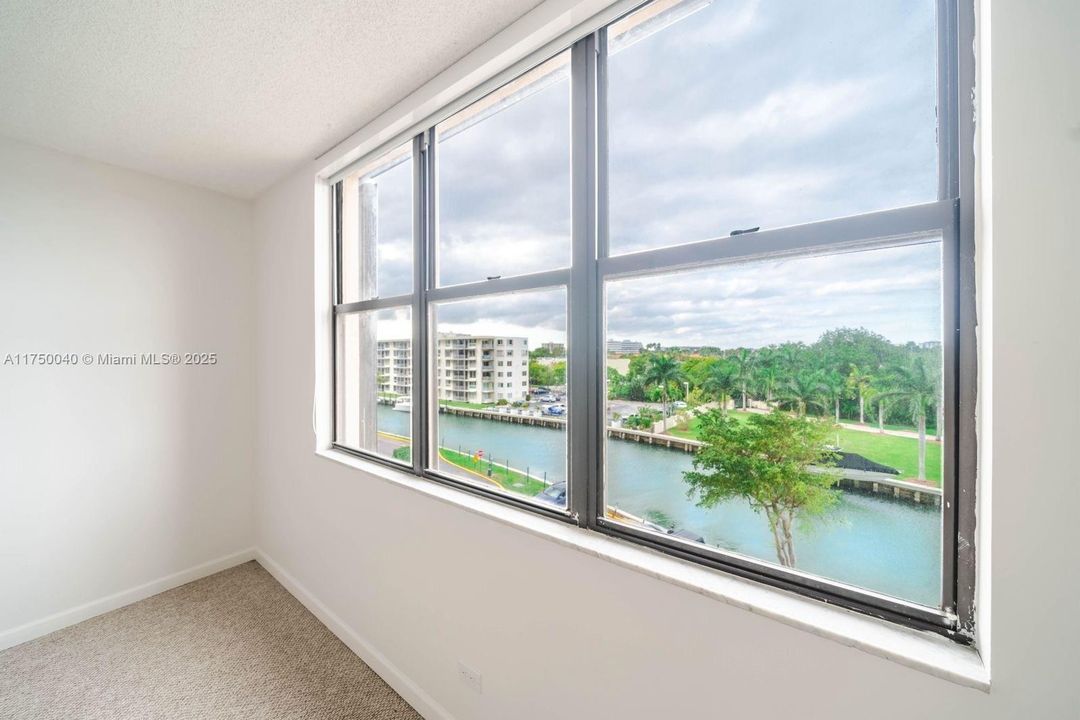 Recientemente alquilado: $3,200 (2 camas, 3 baños, 1950 Pies cuadrados)