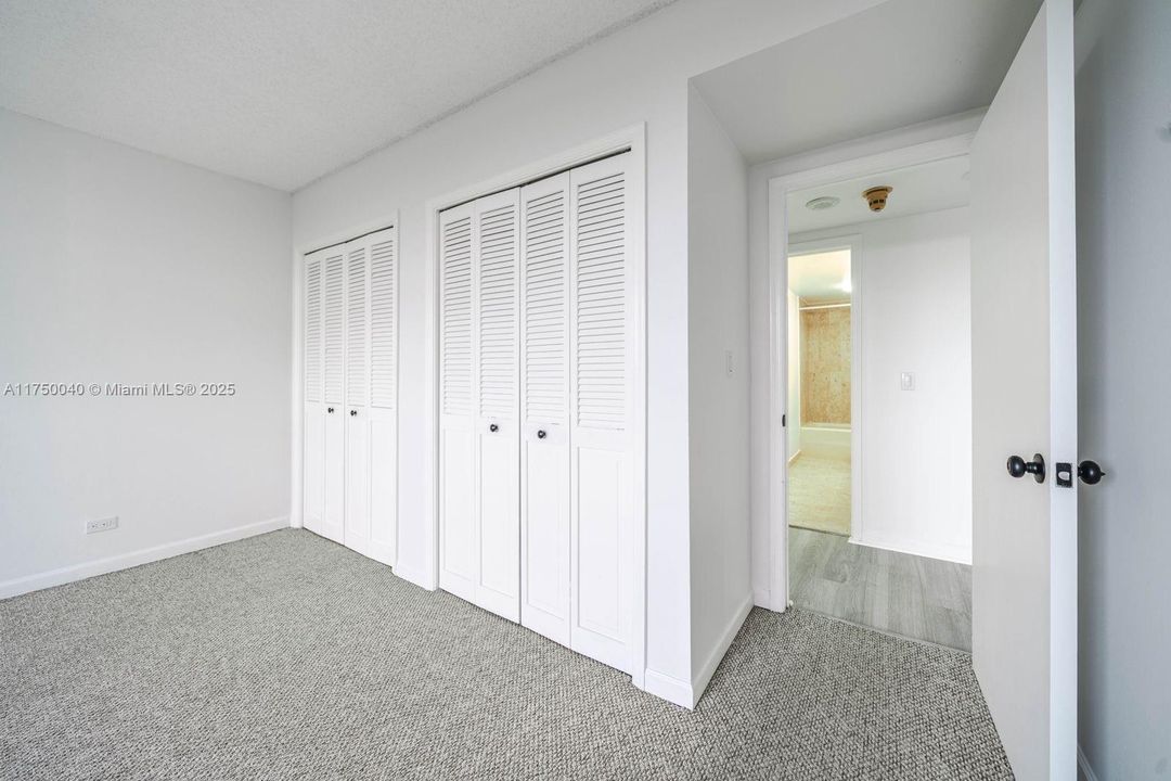 Recientemente alquilado: $3,200 (2 camas, 3 baños, 1950 Pies cuadrados)