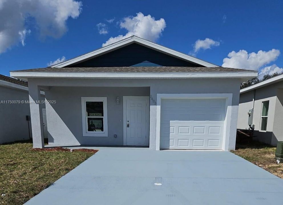 Recently Rented: $1,700 (3 beds, 2 baths, 0 Square Feet)