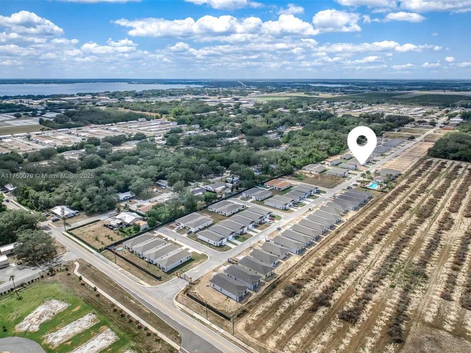 Recently Rented: $1,700 (3 beds, 2 baths, 0 Square Feet)