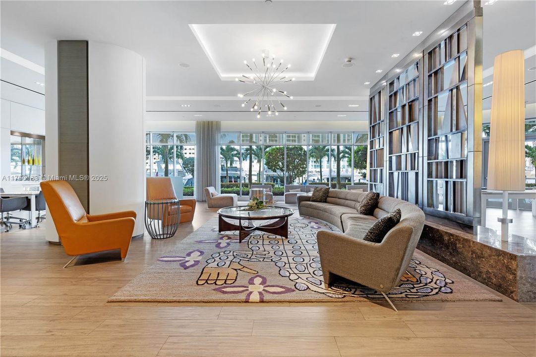 Vendido Recientemente: $1,299,000 (2 camas, 3 baños, 1750 Pies cuadrados)