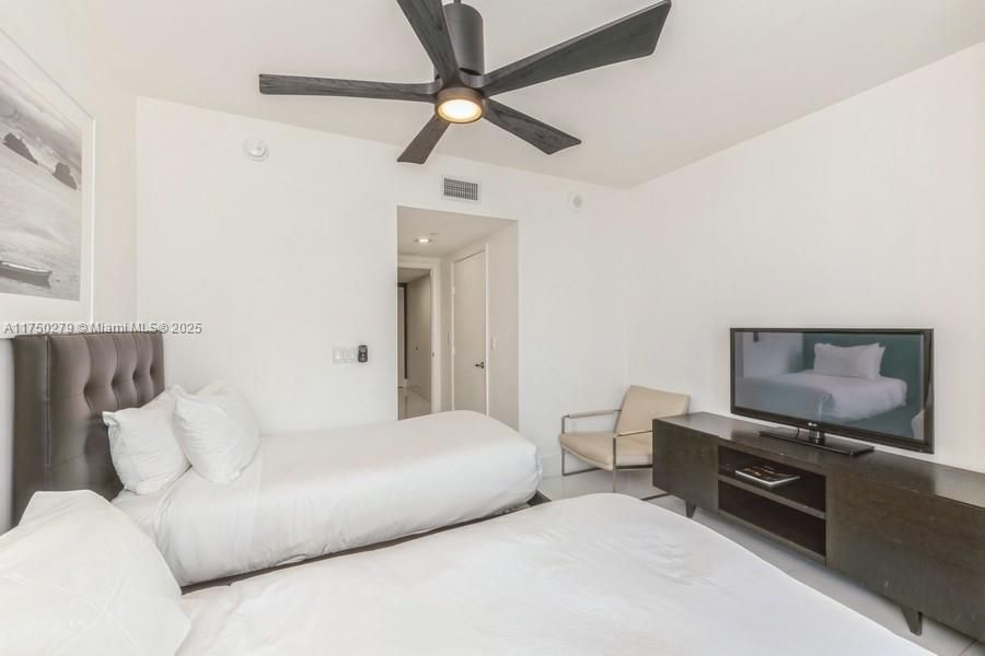 For Rent: $6,900 (2 beds, 2 baths, 1286 Square Feet)