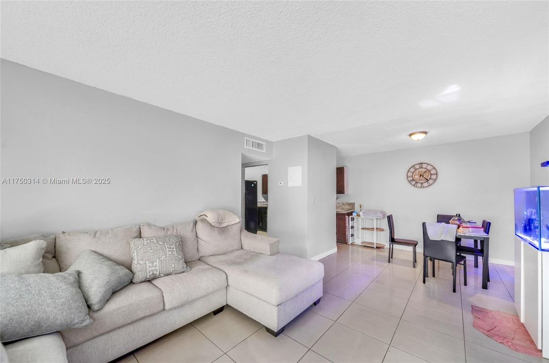 待售: $18,540,000 (0 贝兹, 0 浴室, 0 平方英尺)