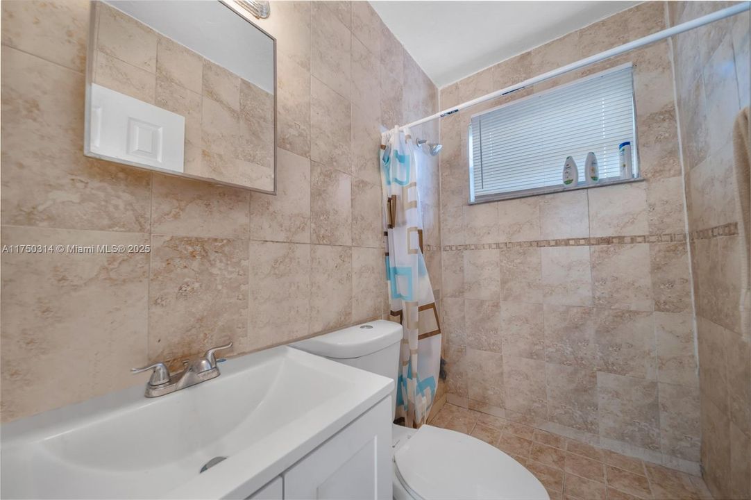 待售: $18,540,000 (0 贝兹, 0 浴室, 0 平方英尺)