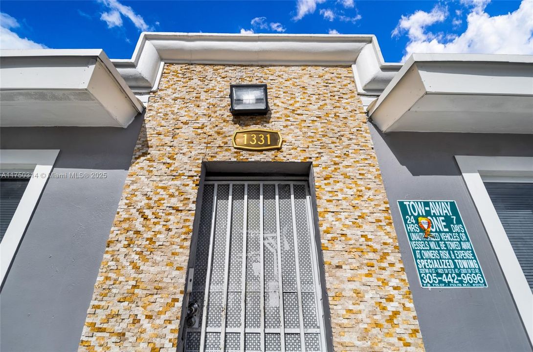 待售: $18,540,000 (0 贝兹, 0 浴室, 0 平方英尺)