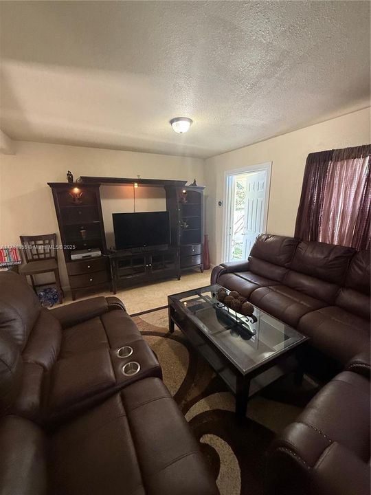 Recently Sold: $420,000 (0 beds, 0 baths, 2496 Square Feet)