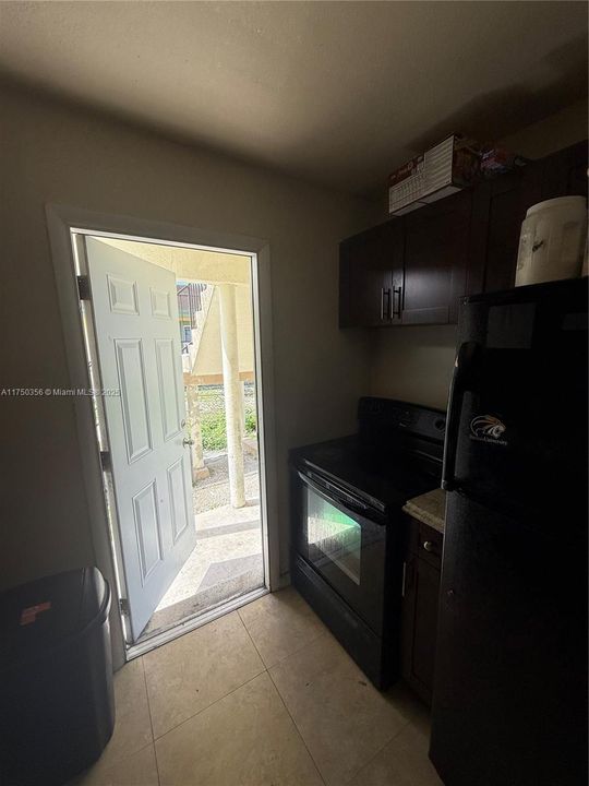 Recently Sold: $420,000 (0 beds, 0 baths, 2496 Square Feet)