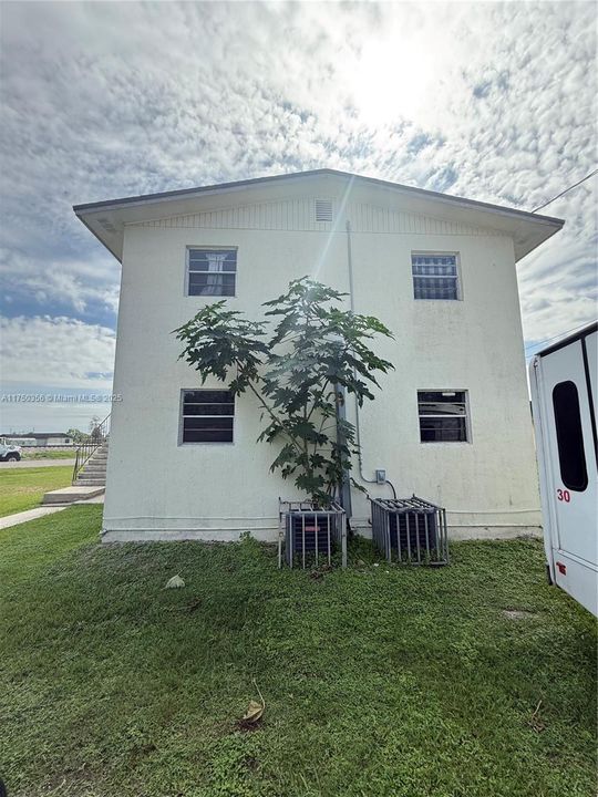 Recently Sold: $420,000 (0 beds, 0 baths, 2496 Square Feet)