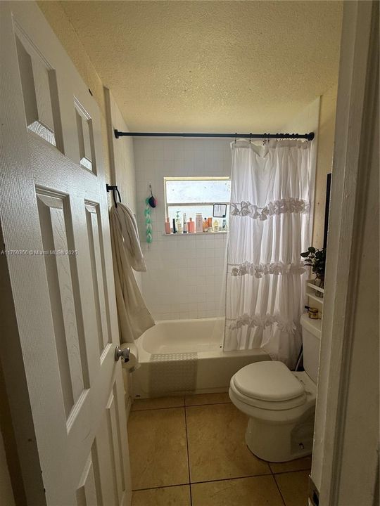 Recently Sold: $420,000 (0 beds, 0 baths, 2496 Square Feet)