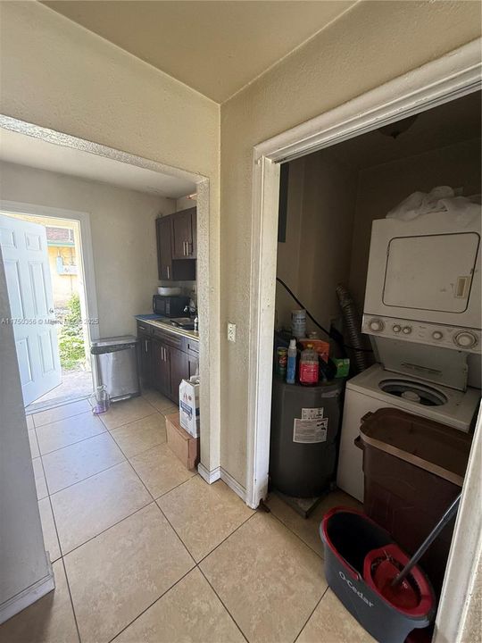 Recently Sold: $420,000 (0 beds, 0 baths, 2496 Square Feet)