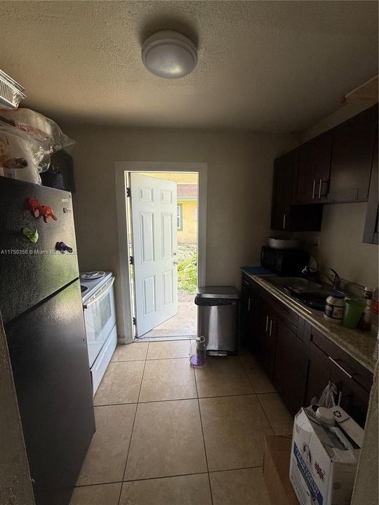 Recently Sold: $420,000 (0 beds, 0 baths, 2496 Square Feet)