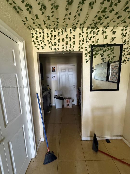 Recently Sold: $420,000 (0 beds, 0 baths, 2496 Square Feet)