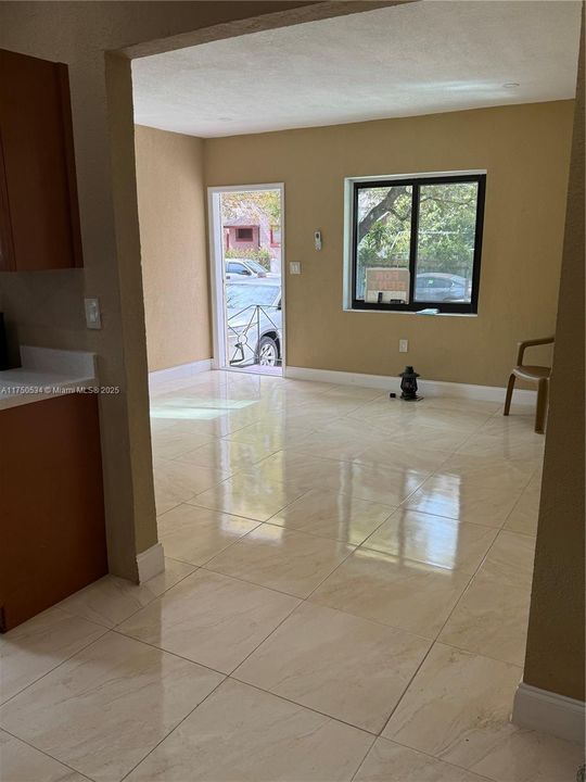 待售: $1,100,000 (0 贝兹, 0 浴室, 2890 平方英尺)