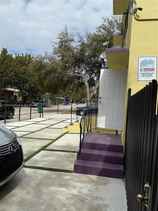 待售: $1,100,000 (0 贝兹, 0 浴室, 2890 平方英尺)