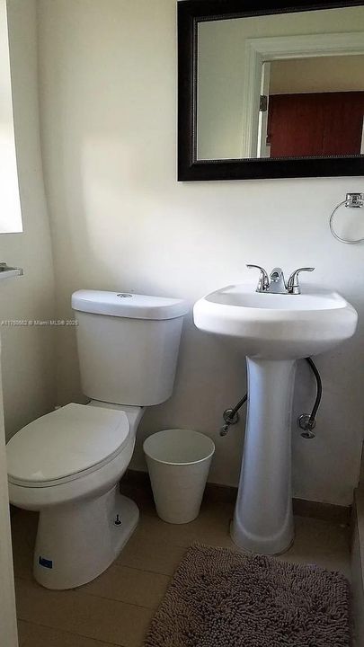 For Rent: $1,150 (0 beds, 1 baths, 310 Square Feet)