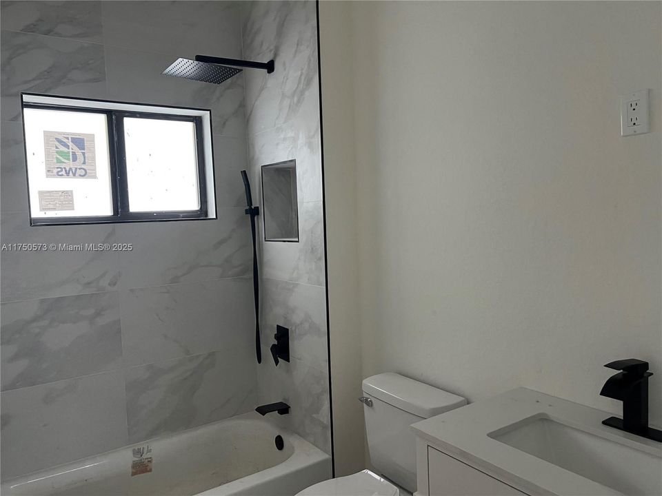 На продажу: $675,000 (4 спален, 3 ванн, 1749 Квадратных фут)