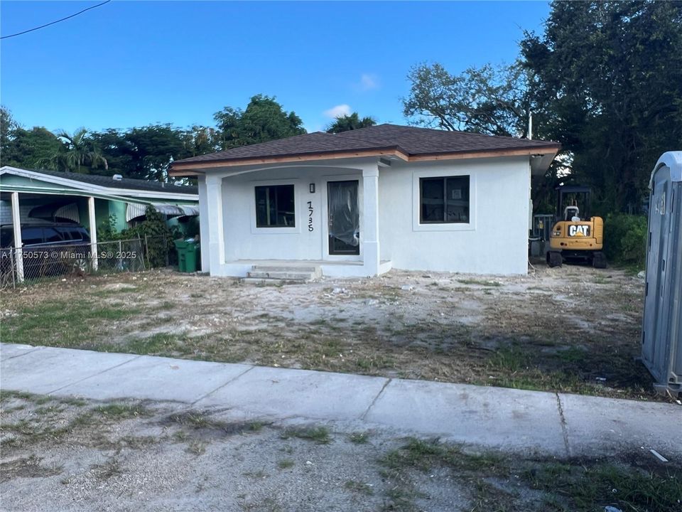 На продажу: $675,000 (4 спален, 3 ванн, 1749 Квадратных фут)