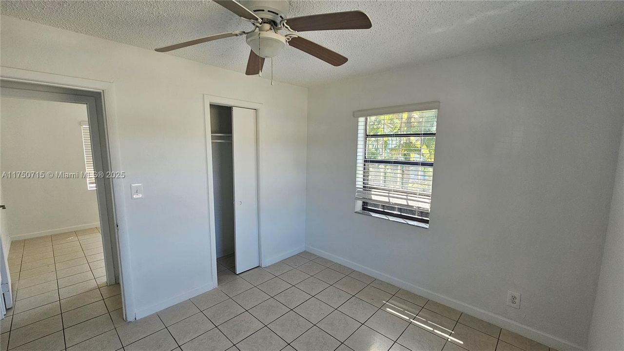 最近租的: $1,600 (2 贝兹, 1 浴室, 715 平方英尺)